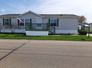 1805 Boardwalk, Elkhart, IN 46514