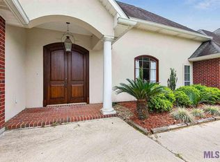 39319 Oaklyn Dr, Ponchatoula, LA 70454