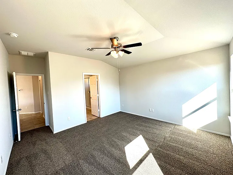 8929 Alabama Ave — Photo 25