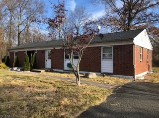 19 Dennis Ave, High Bridge, NJ 08829