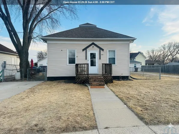 306 W 21st St, South Sioux City, NE 68776