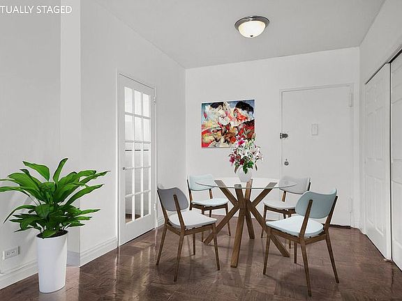 3rd image of 305 E 40th St #18A