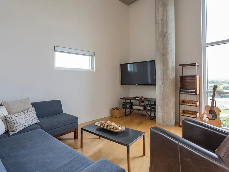 2115 Yeaman Pl #600 — Photo 31