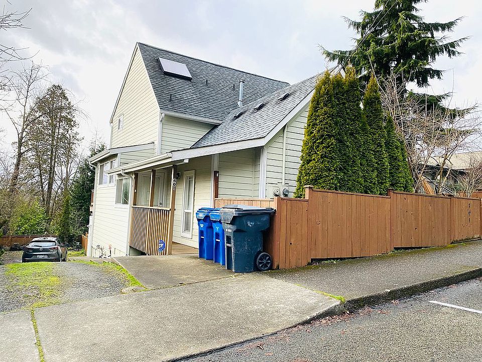 1st image of 401 Puget St NE