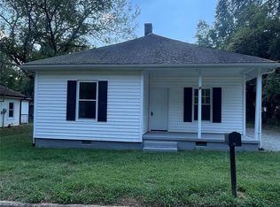 72 Spencer Ave, Mooresville, NC 28115