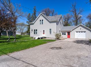 107 3rd St NE, Climax, MN 56523