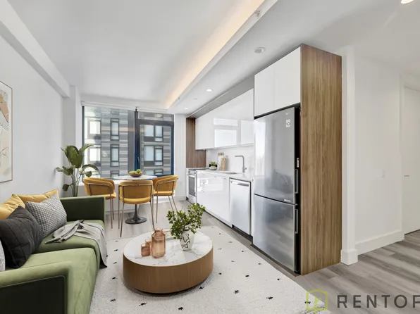 224 East 135th Street 2211 image 2 of 28