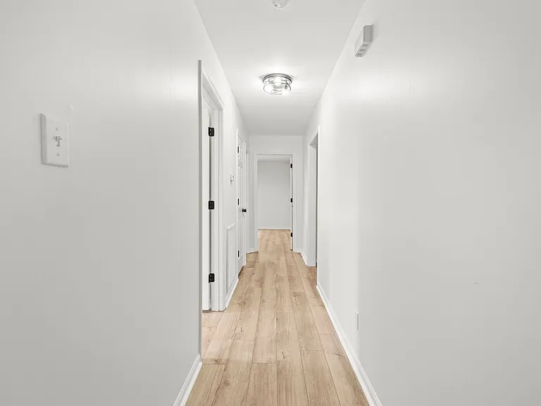390 Steele Wood Dr — Photo 23