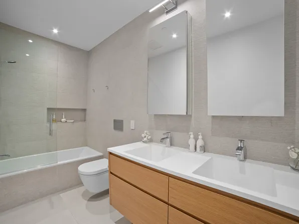 66 Reade Street image 29 of 32