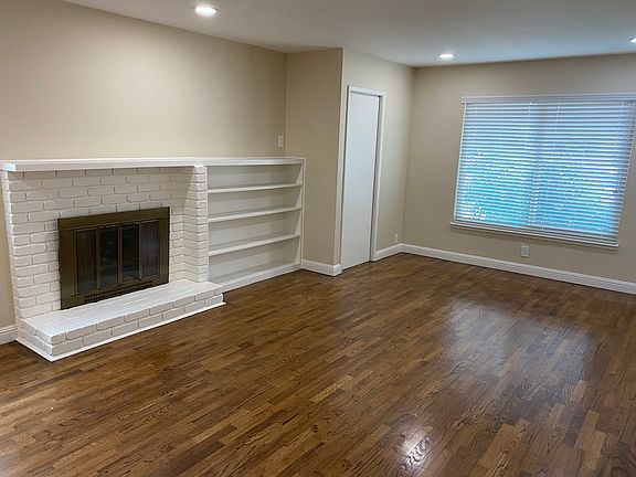 4th image of 1108 Carrie Lee Way