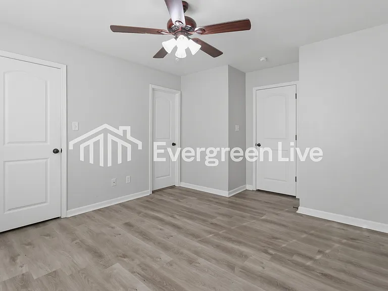 13996 Pine Glen Cv — Photo 8
