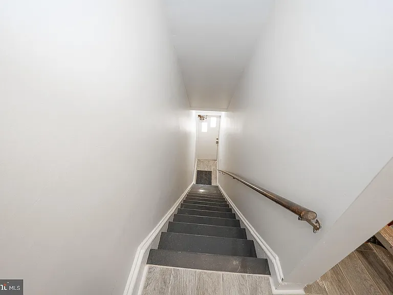 22 Ardmore Ave #2 — Photo 25