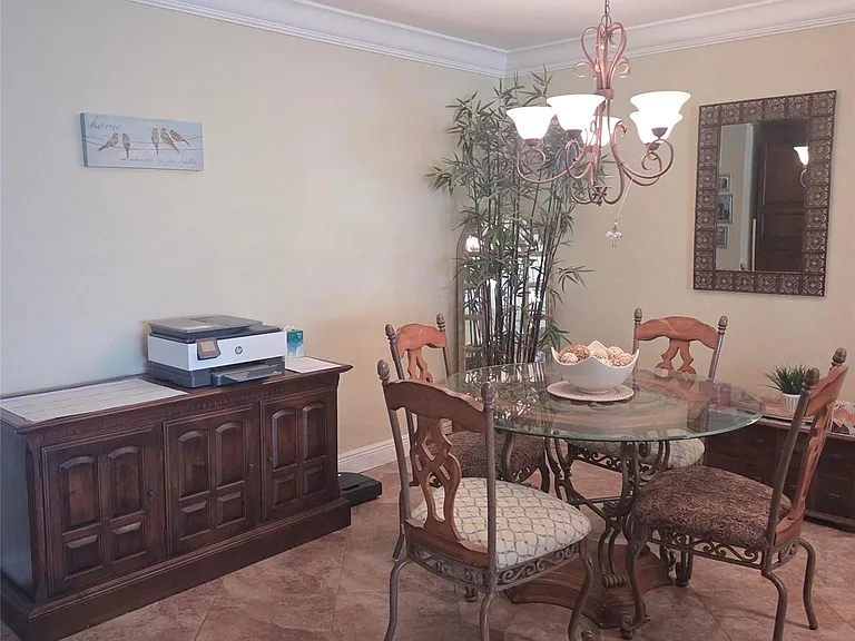 5349 Lakefront Blvd #B — Photo 11