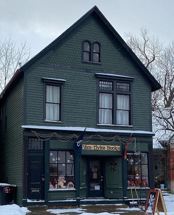 As you walk past the building on the street, the first thing you notice is the charming used bookstore that occupies the first floor.