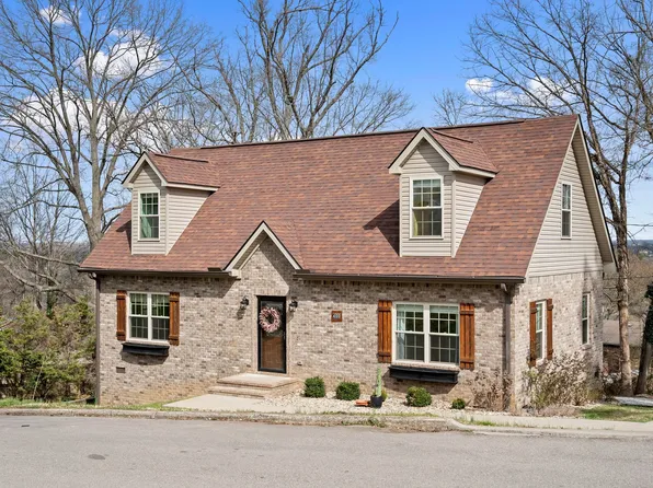 400 Winding Way, Columbia, TN 38401
