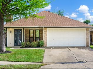 2014 Chalfont Dr, Carrollton, TX 75007