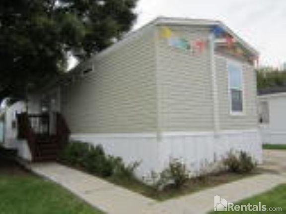 5th image of 7008 Hudson River Dr