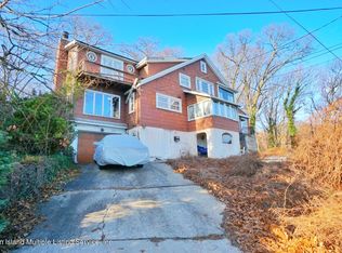 27 Wetmore Rd, Staten Island, NY 10301