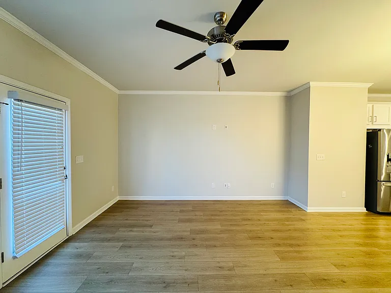 3716 Davis Cir — Photo 7
