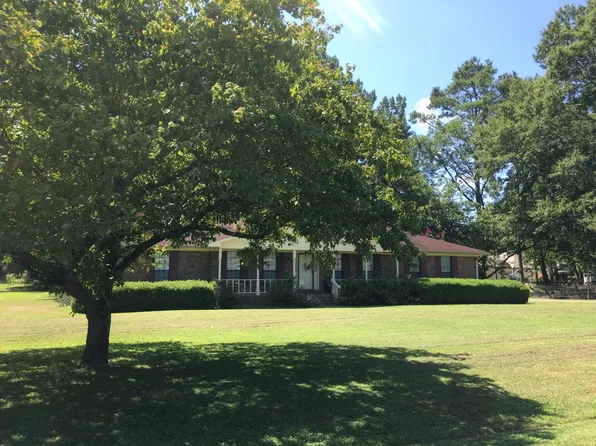 194 Wood St, Gurley, AL 35748