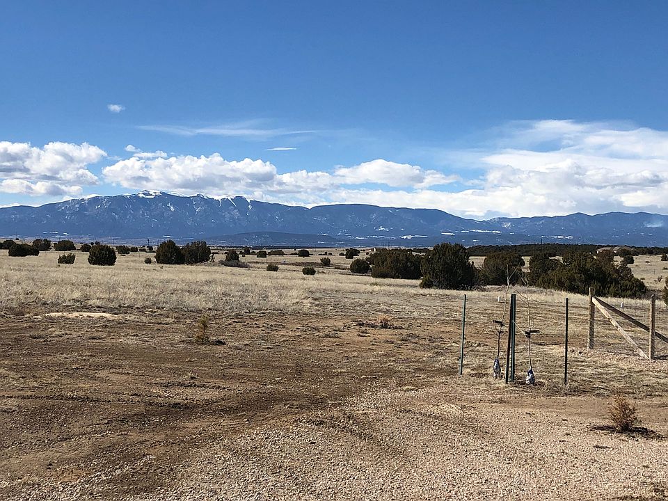 1st image of 4655 Black Horse Dr