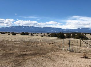 4655 Black Horse Dr, Pueblo, CO 81004