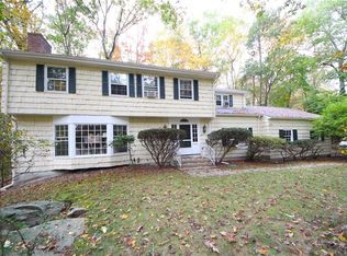 43 Dundee Rd, Stamford, CT 06903