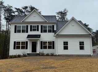 122 Kinsey Dr, Prince Frederick, MD