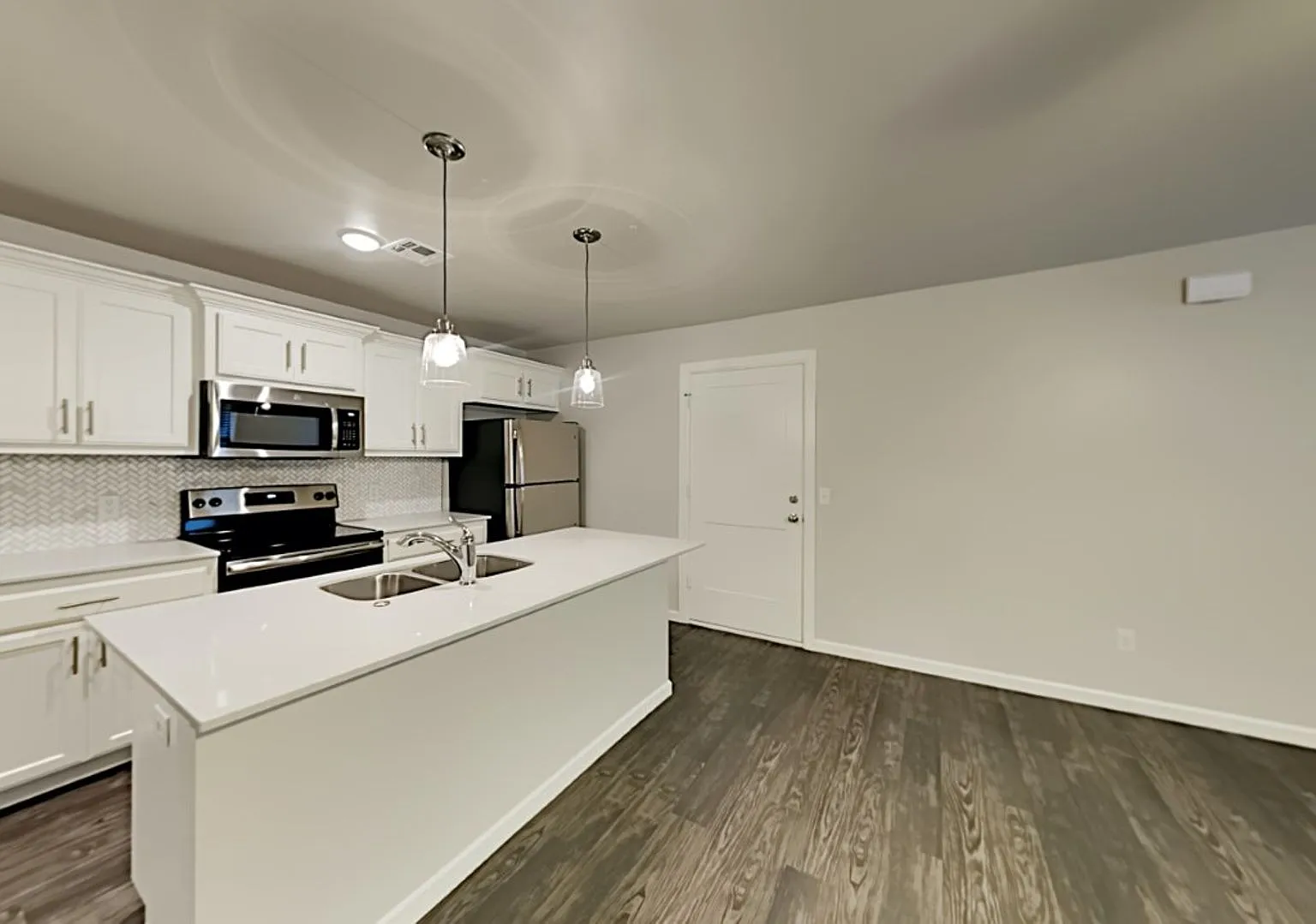 2 Bedrooms 2 Bathroom 2 Car Garage Duplex Close to Broadway Extension, a short distance from Edmo... — Photo 4