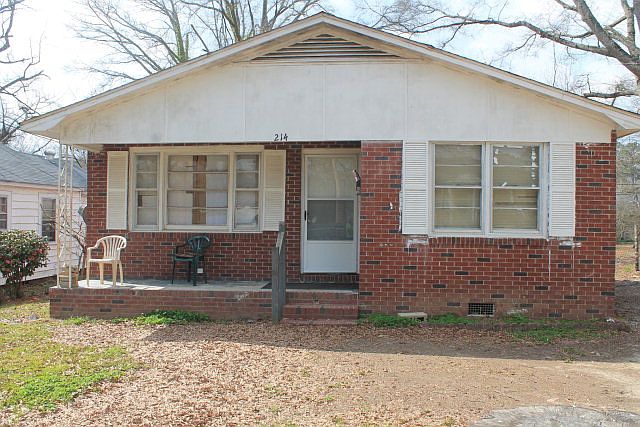1st image of 214 Tompkins Ave