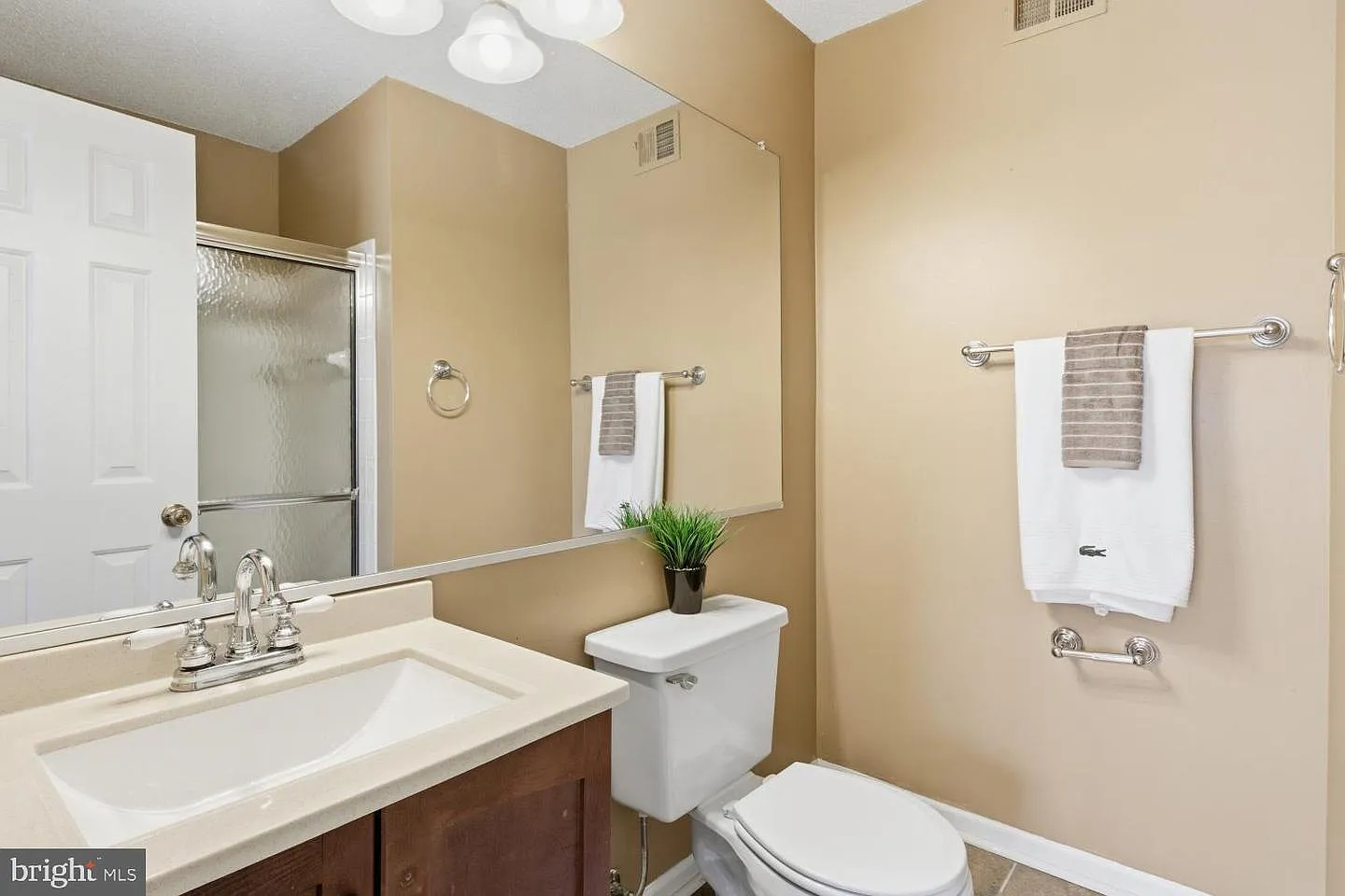 Wedgeway Ct, Fairfax — Photo 4