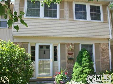 1596 Brentwood