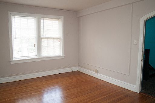 2nd image of 5347 Cabanne Ave APT 3S
