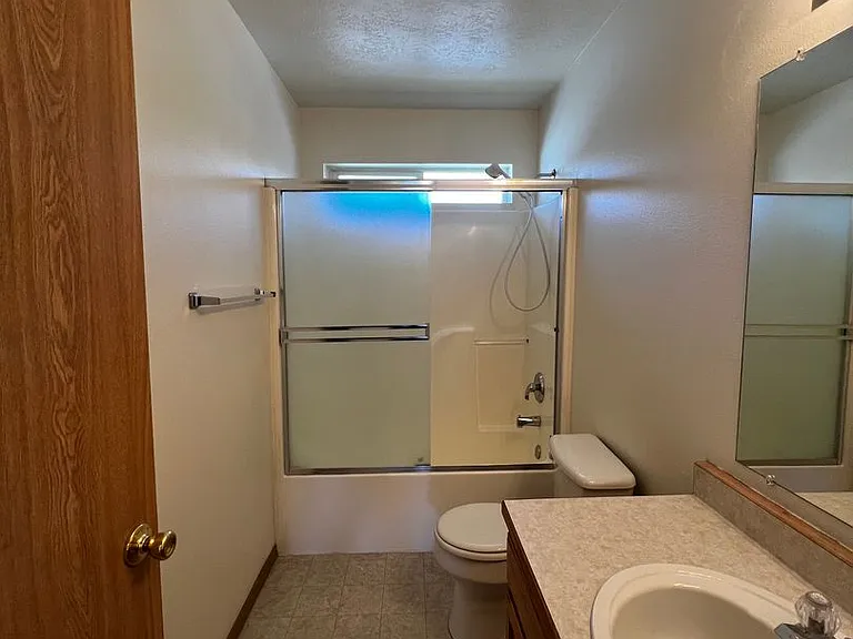 5503 Glenridge Way — Photo 24