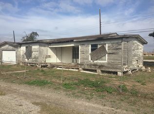 803 Benavides St, Robstown, TX 78380