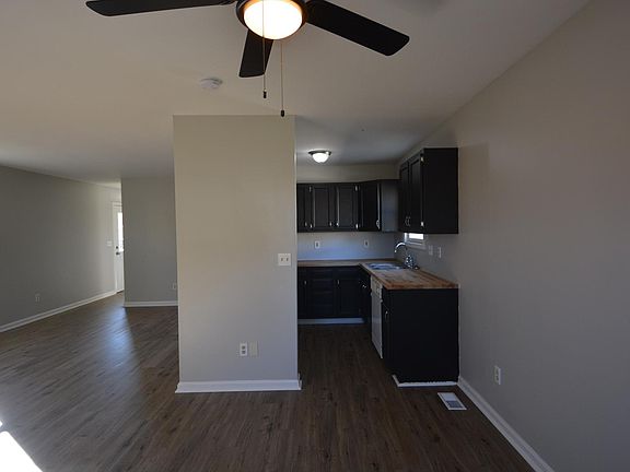 5th image of 6469 Betts Ave