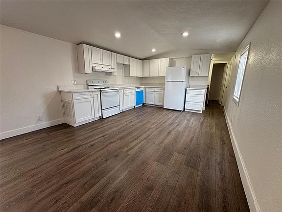 5th image of 112 Laureti Ln