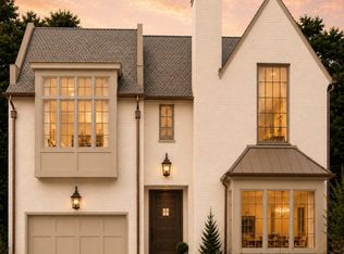 1590 Sue Barnett Dr, Houston, TX 77018