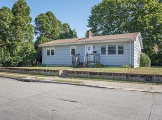 8 Alva St, New Bedford, MA 02740