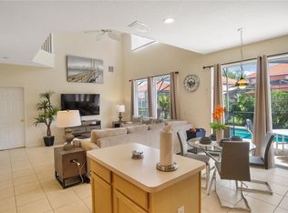 134 Sevilla Ave, Davenport, FL 33897