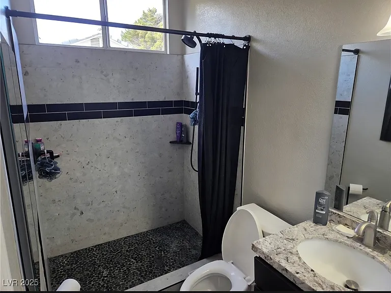7136 Overhill Ave — Photo 10
