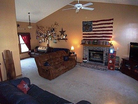 5th image of 1311 Southport Dr