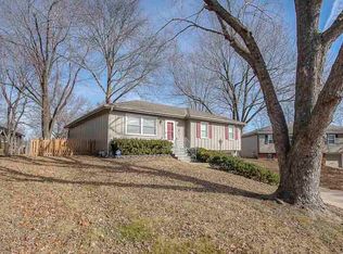 1312 NE 84th Pl, Kansas City, MO 64155