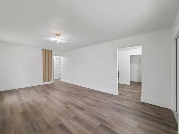 2961 NW 26th St, Fort Lauderdale, FL 33311