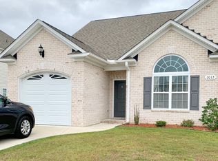 2121 Dovedale Dr #B, Greenville, NC 27834