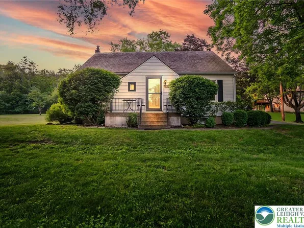 3155 Church St, Hellertown, PA 18055