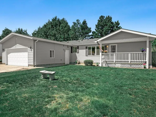 1420 SW Ironwood Dr, Waldport, OR 97394