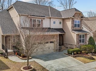 5012 Trembath Ln, Cary, NC 27519