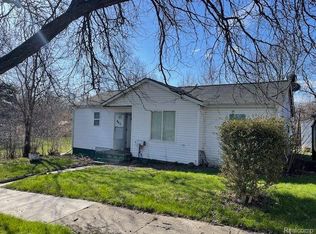 465 Ditmar Ave, Pontiac, MI 48341