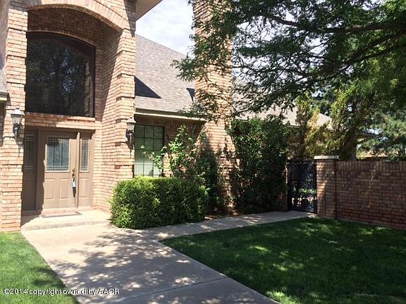 2nd image of 8 Quadrille Park